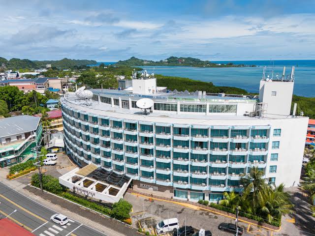 Palasia Hotel Palau